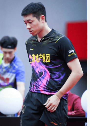 许昕晒女儿萌照:想我的掌上明珠了,2岁大儿子抛在脑后_闺女_姐姐_姚彦