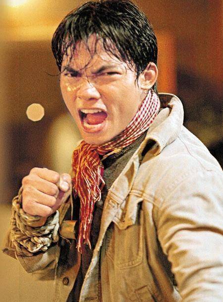 李连杰_泰拳_根基