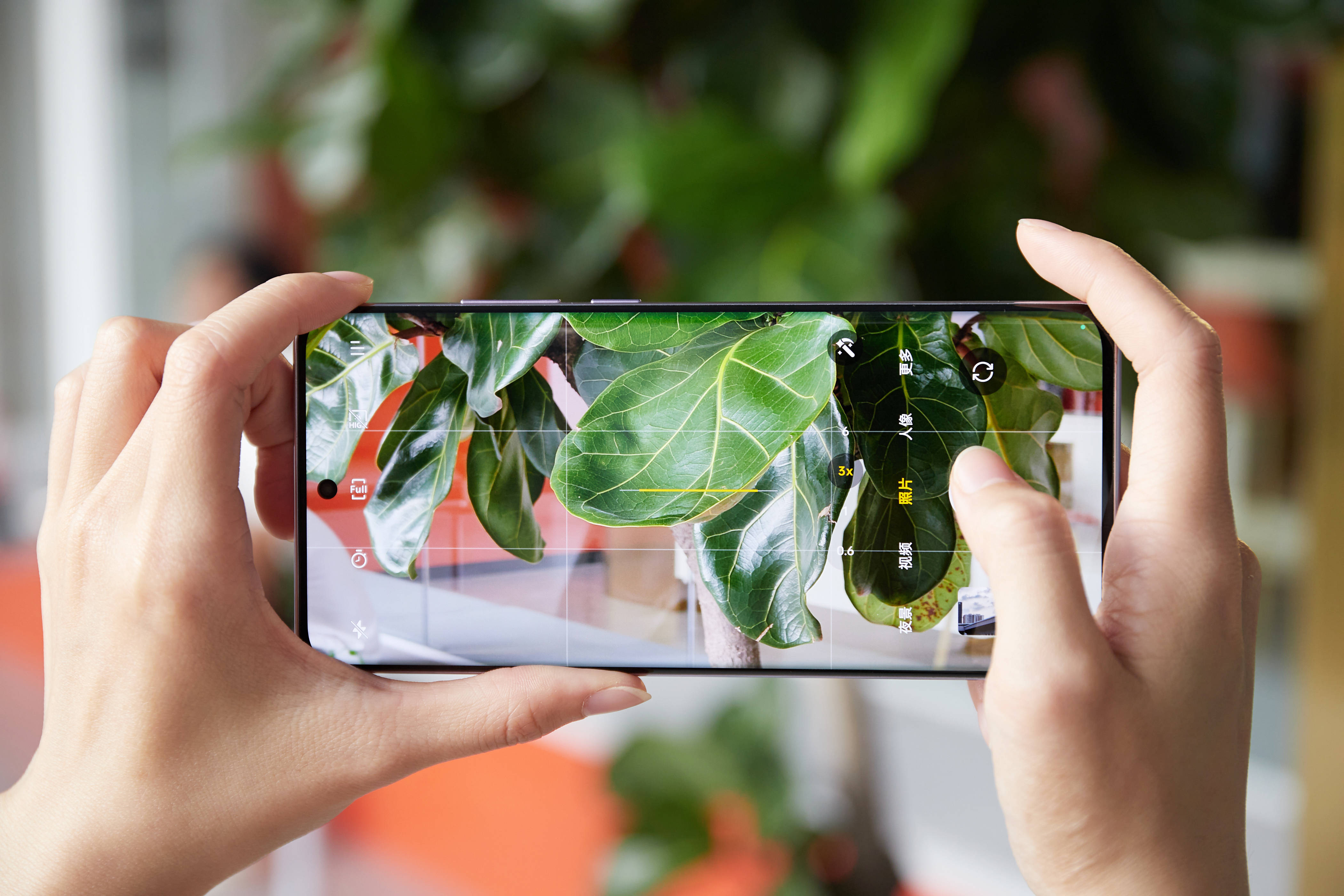 相机主打特色:为了验证荣耀90 pro与oppo reno10 pro 的拍照水准,我们