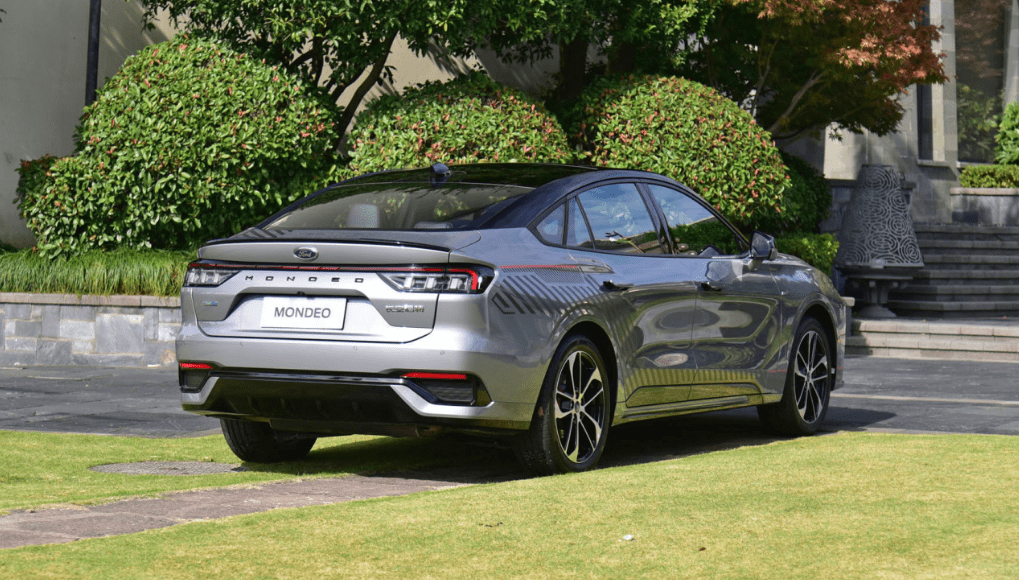 综合评测2022款蒙迪欧,主打潮流时尚,堪称家用b级车首选_搜狐汽车