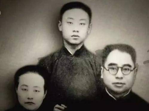 钱三强出生书香门第,父亲当代有名的国学大师钱玄同.