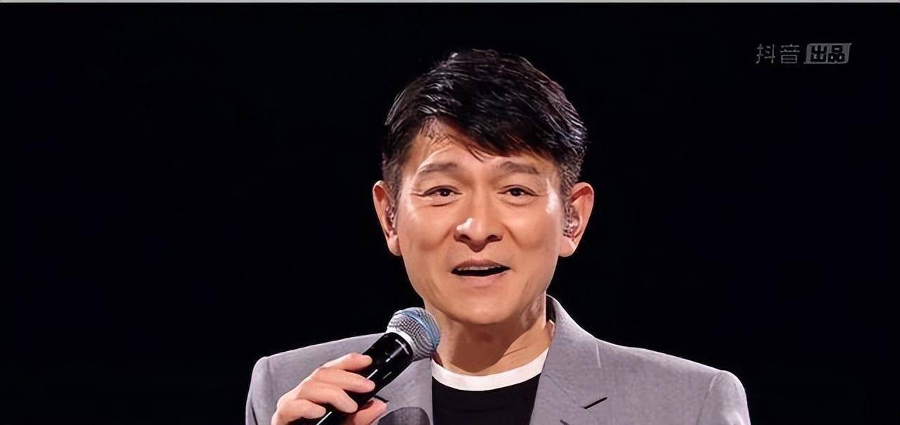 林彦俊找千不二子谈恋爱,惹粉丝不满;倪妮疑似轧戏,遭网友吐槽_刘德华