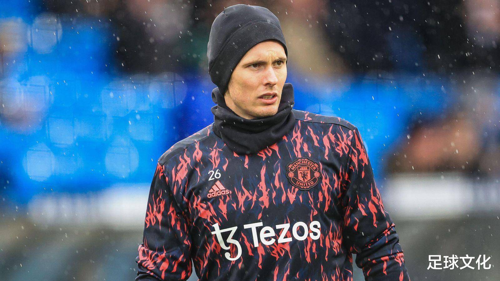 迪恩·亨德森赛前热身解决门将问题,曼联不会允许他离开_交易_安德烈