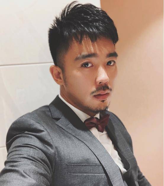 何翯和李珀都在表演事业上有着自己的理解和坚守.