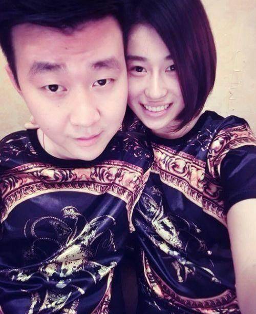 周萌萌与刘伟周萌萌一家三口返回搜狐,查看更多