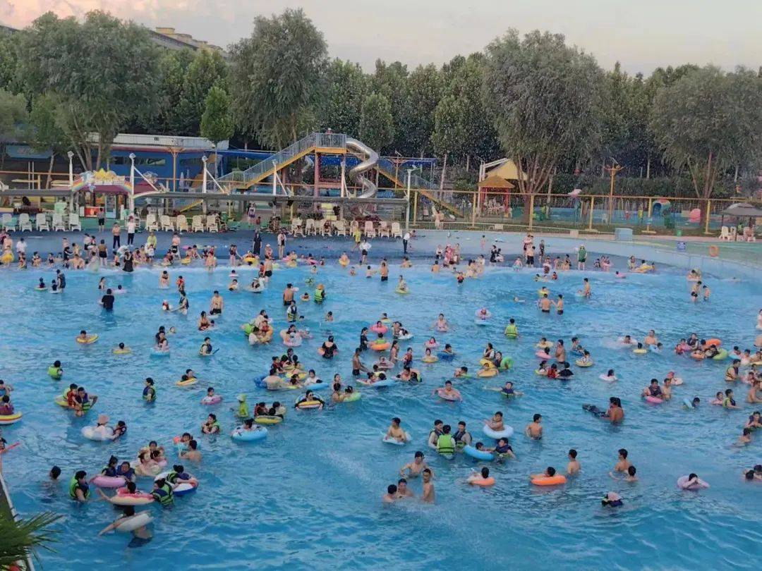 水上乐园_原文_夏日炎炎