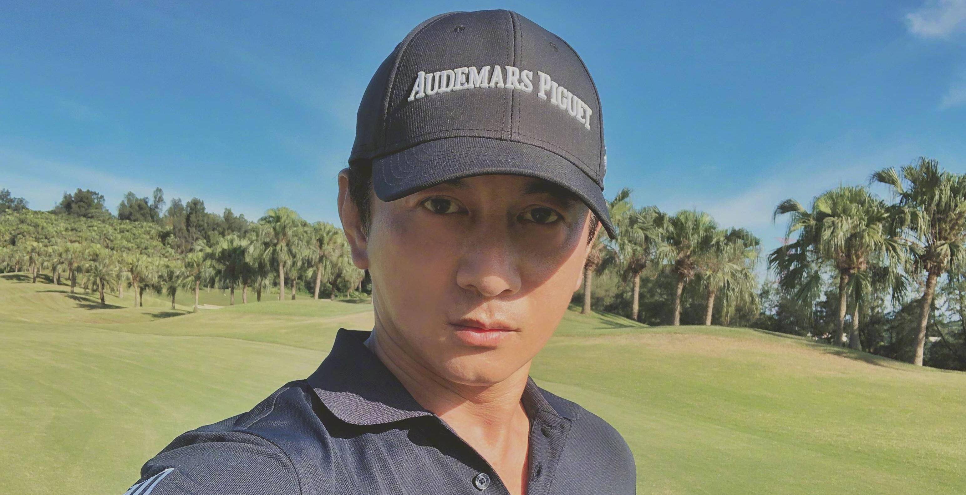 47岁钟汉良近照曝光,脸部笑起来僵硬,网友:是医美后遗症?