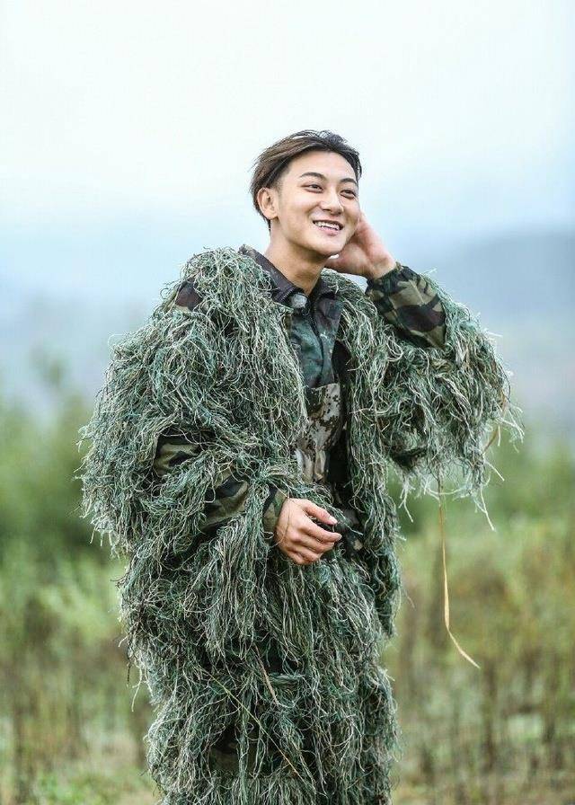 杨幂被他的一句话戳中了泪点,尤其是最后一张简直让人心碎_黄子韬