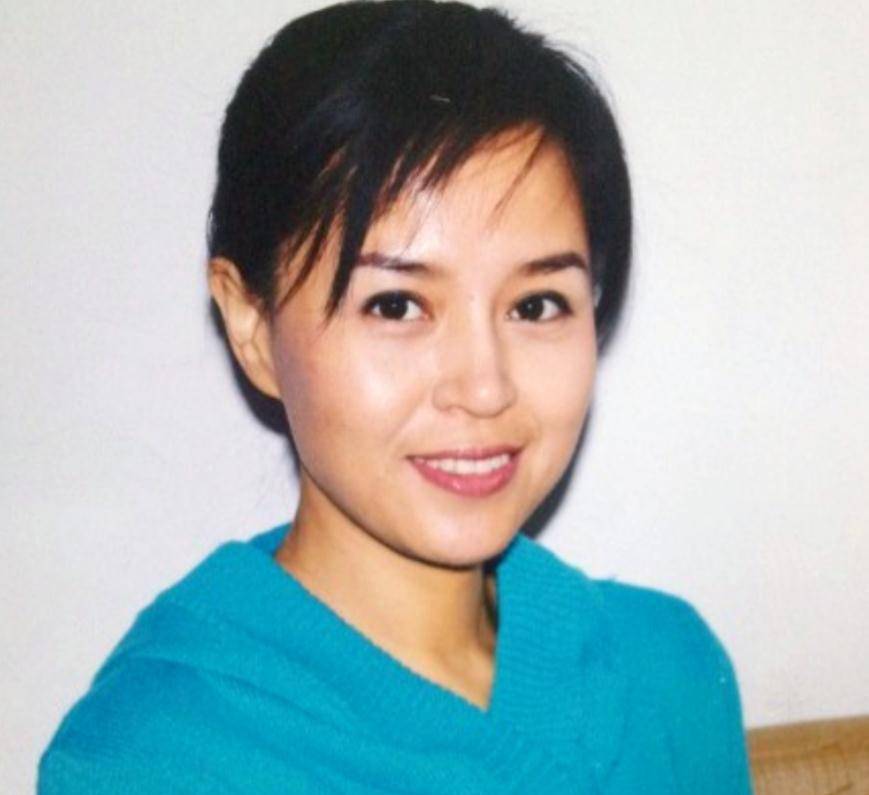 演员于莉红:31岁嫁给马诗红,结婚22年无儿无女,幸福背后是泪水