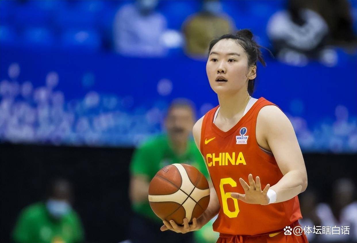 中国女篮正式官宣!武桐桐再次重伤,确定赛季报销_训练_受伤_wcba