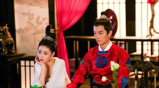 张天爱盛一伦聚餐,太子妃夫妇温暖同框,这是恋爱啦?_网友_爱情_升职