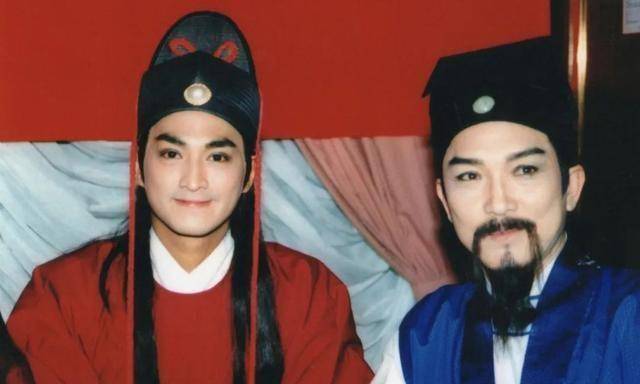 《三侠五义》;在包青天身边,除了师爷公孙策,张龙赵虎王朝马汉四大
