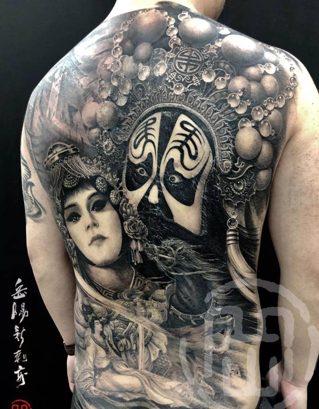 岳阳新刺客作品《霸王别姬》_虞姬_位置_京剧