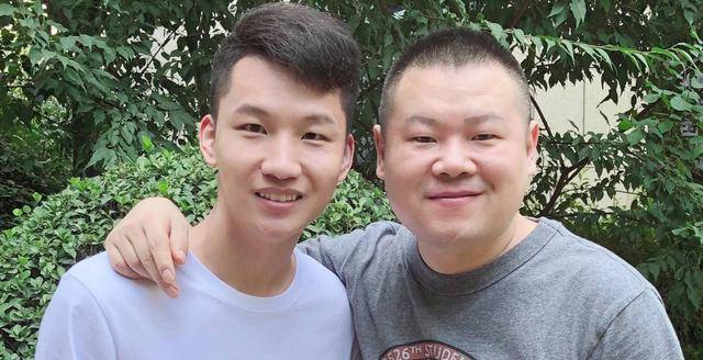 岳云鹏午餐晒饺子,粉丝感叹这又是刘筱亭吃不到的美食_师弟_都会_机会