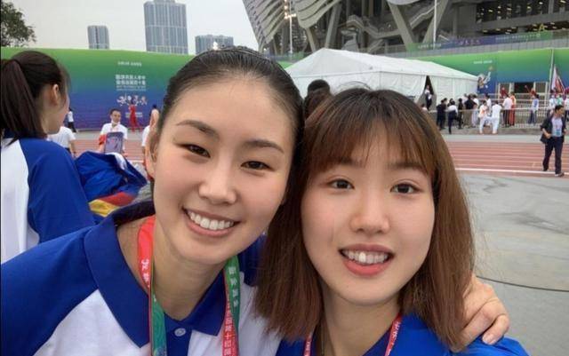 颜妮的回应来了:连说四遍感谢,解释"消失"原因_中国女排_全运会_比赛