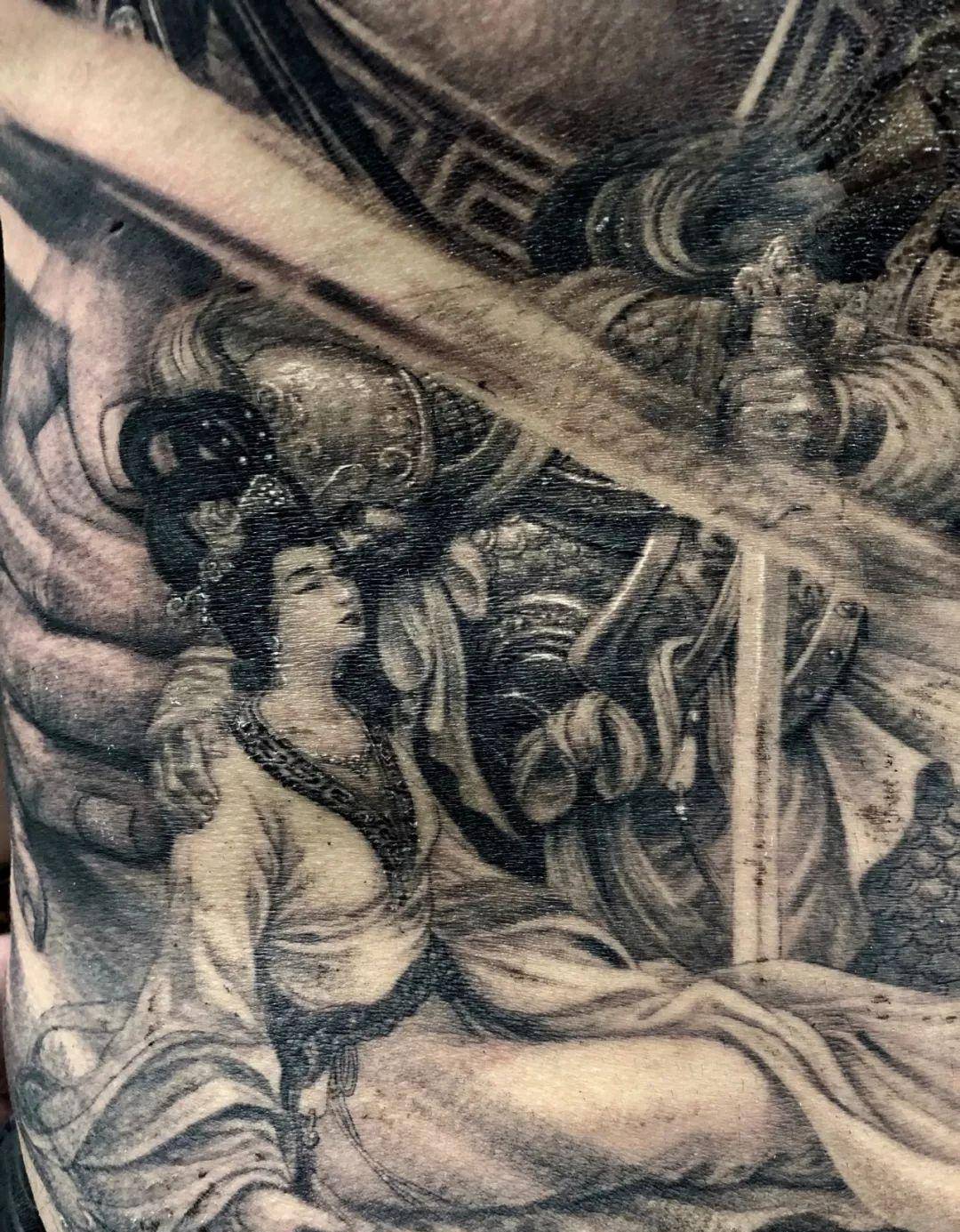 岳阳新刺客作品《霸王别姬》_虞姬_位置_京剧