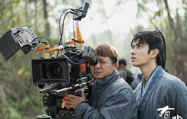 王一博,张慧雯之外,还有很多大家熟悉的演员,例如陈若轩,孙坚,董璇