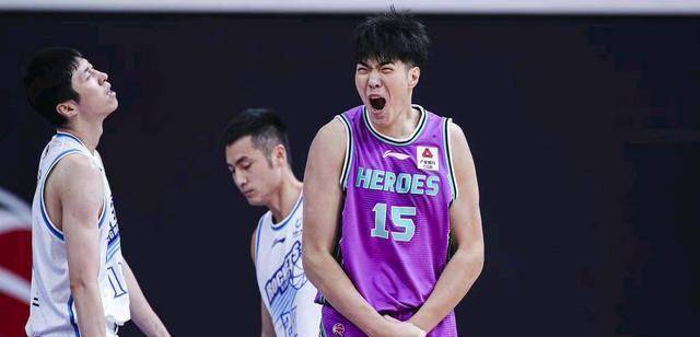 徐长锁找到马鑫鑫使用说明18岁天赋满满小朱面临竞争