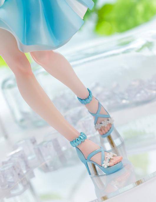 re:从零开始的异世界生活清纯又不失可爱的礼服版蕾姆手办公开_比例