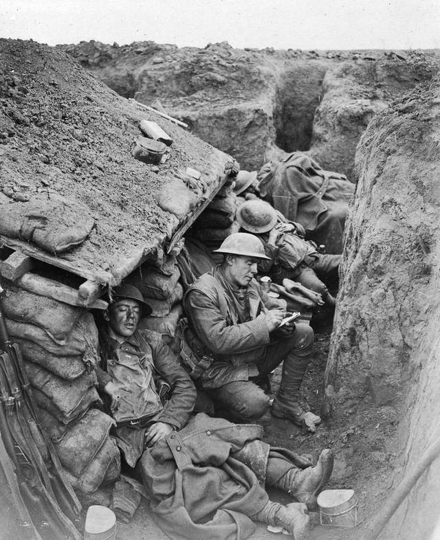一战启示录:战壕里的生活什么样?_前线_敌人_部队