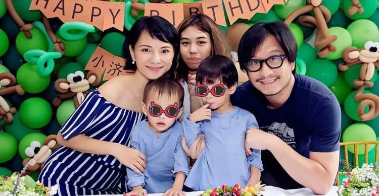 46岁李心洁近况曝光,曾遭遇婚姻危机,但是她选择了原谅_彭顺_电影