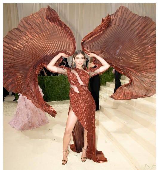 evanmock)国外时尚华裔女主编evachen记者beeshaffer刚刚拿到美网冠军