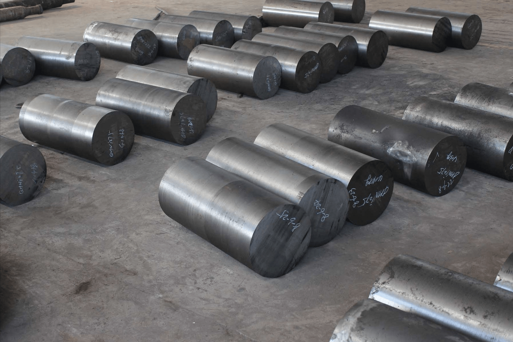 航母特种钢真的有五米厚?