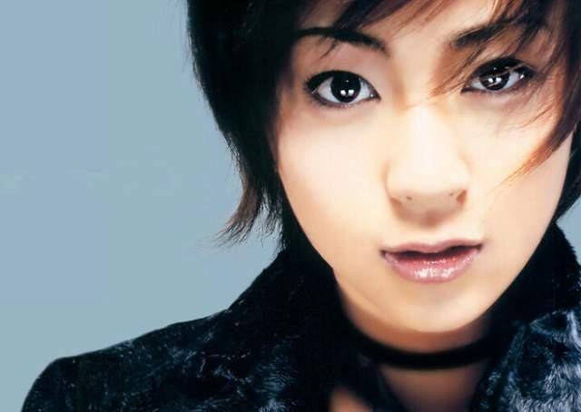 38岁美籍日裔女歌手官宣出柜,曾16岁出专辑,今说出一想法引热议_多田