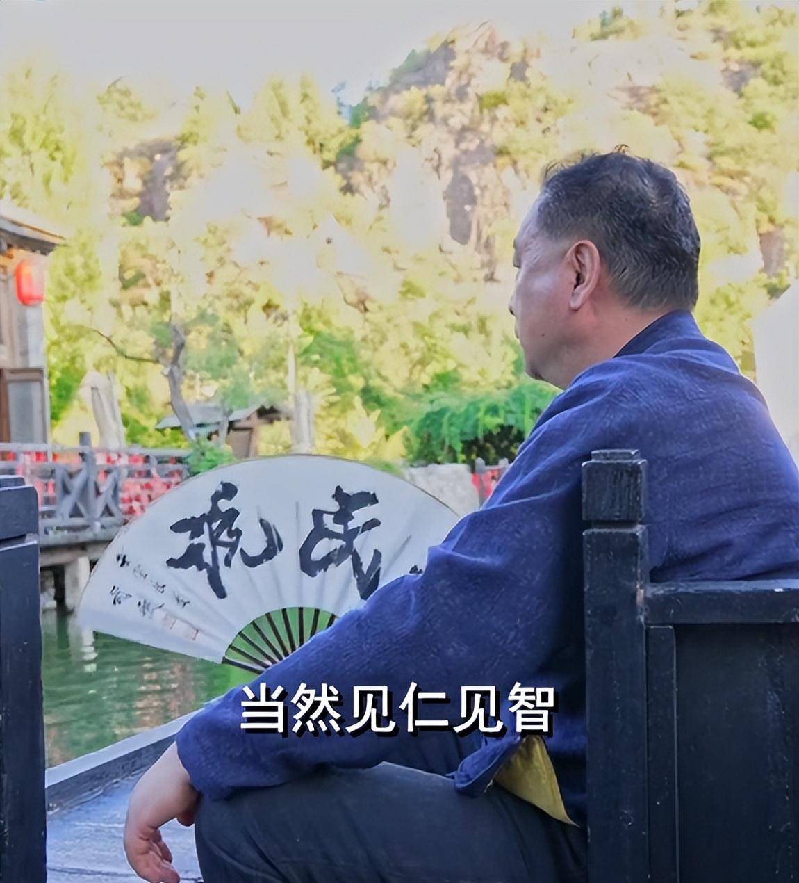 前电视一哥张宏民晒近况!身材略发福面色红润,61岁至今单身未婚