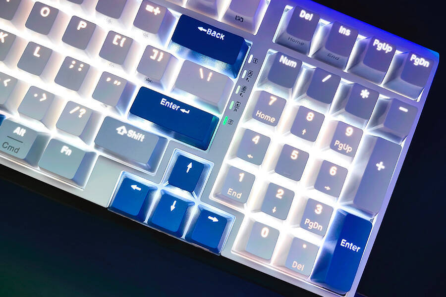 杜伽K615w 97键机械键盘实测:晶莹剔透的背后是满满幸福感