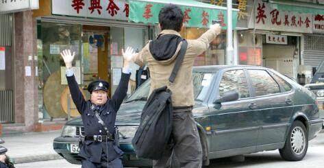 最年轻的持枪大圈仔,躲过200警察追捕,场面比电影壮观,结局惨_陈虎