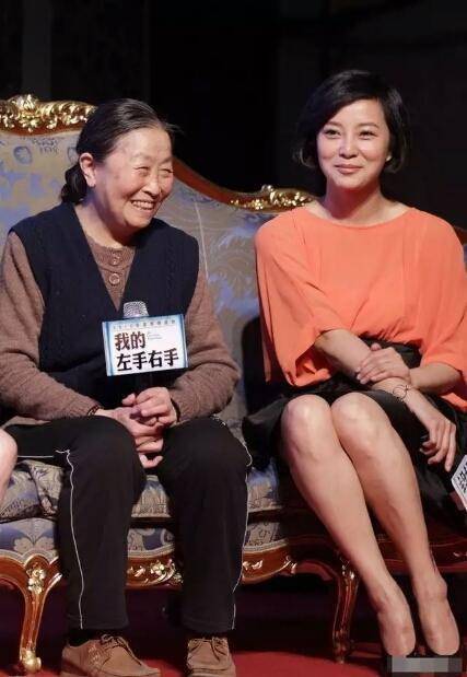 嘎子娶妻是奶奶张少华一手促成,为儿蜗居的她却给重孙备下厚礼!