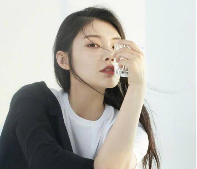 徐冬冬喊话网友生图,语气轻松,心态良好_大嫂_演技_时尚