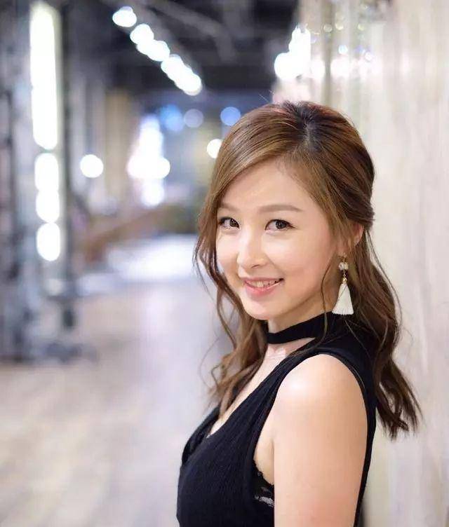 33岁前tvb小花子宫内膜异位凭"天眼少女"人气急升_乐瞳_检查_朋友