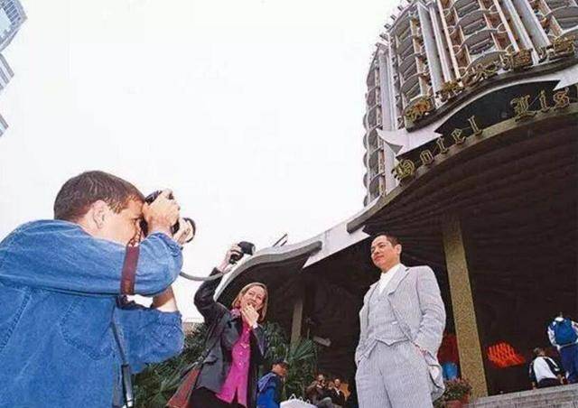 在風起雲湧的澳門狹小土地上,活躍著以14k,水房和