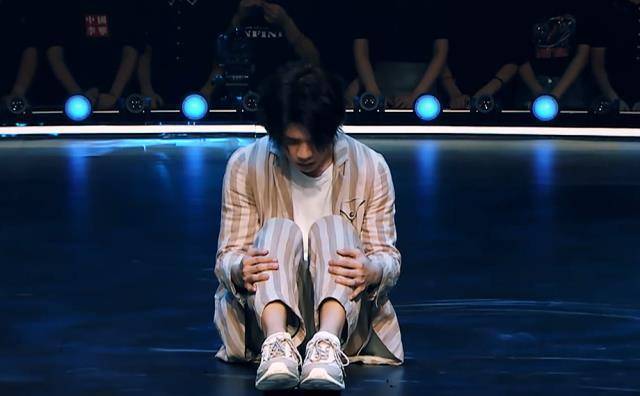 《舞蹈风暴》张艺凡仙女落泪王晨艺"繁华声"诉历程刘迦绝了_作品_观众