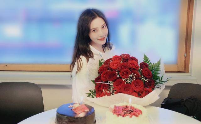 angelababy生日各路明星送祝福,baby竟然也已经奔三!