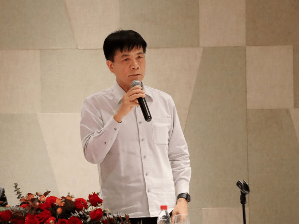 郭加迪:下半年有信心有决心办好"三件大事"_经营_板块_集团