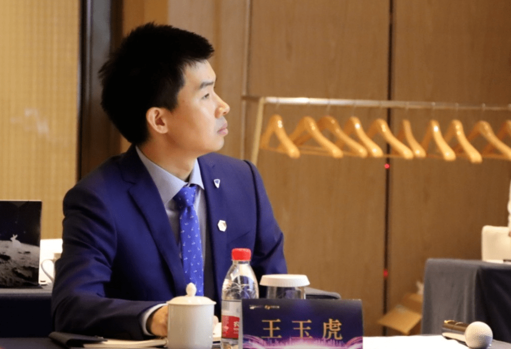 郭加迪:下半年有信心有决心办好"三件大事"_经营_板块_集团