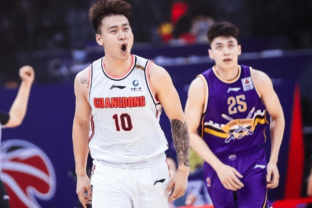 新疆深圳争夺马尚,赵睿或离开广东!