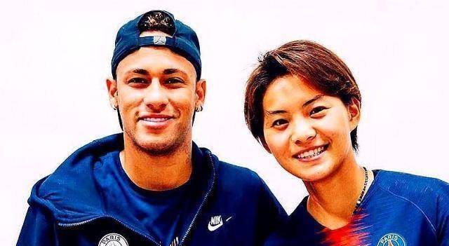 她可以与内马尔和卡瓦尼商业互吹曾收到英超豪门邀约_王霜_中国女足