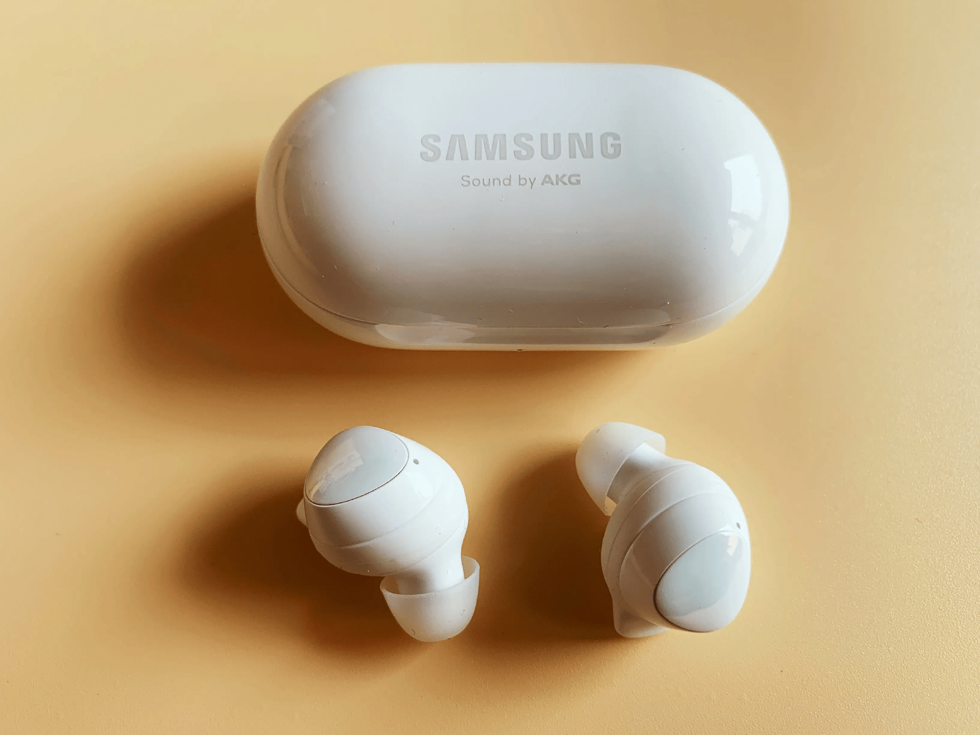 三星buds 3要想超越airpods,首先要考虑这几点_galaxy_耳机_手机