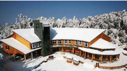 李娜小屋大自然给人类最真实的馈赠.她要返朴归真,归到人的"本真".