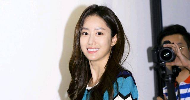 韩国女星全慧彬大婚!