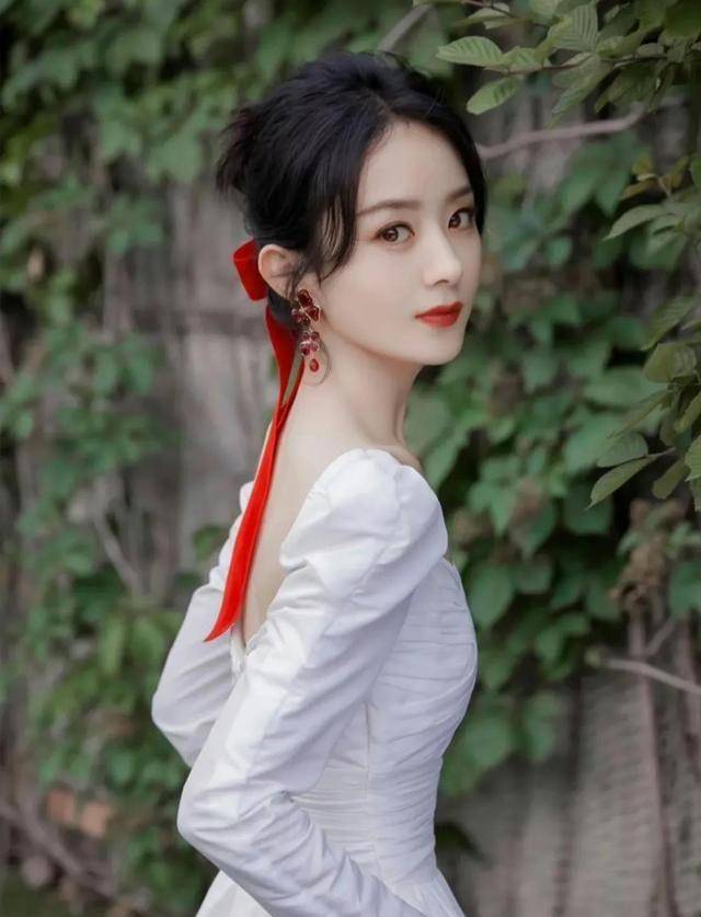 泰国评选中国最美女演员top10,赵丽颖仅排第二,刘亦菲意外落选_代表作