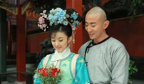 女星荧幕初吻:杨幂给了陈坤,刘诗诗给了袁弘,关晓彤亲的非鹿晗_荧屏