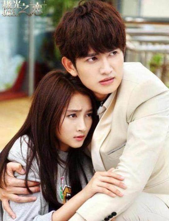 马可的表演让我笑出猪叫,4年的中戏他是白念了吗?_关晓彤_极光_动作