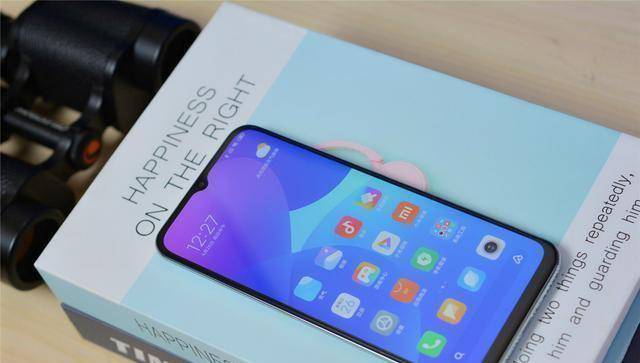 此外,小米10青春版还支持超级蓝牙,屏幕指纹,nfc,z轴线性马达,红外遥