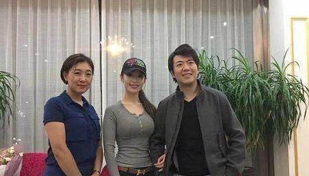盘点郎朗与娇妻吉娜的八大亲密合照，看看哪张最甜？