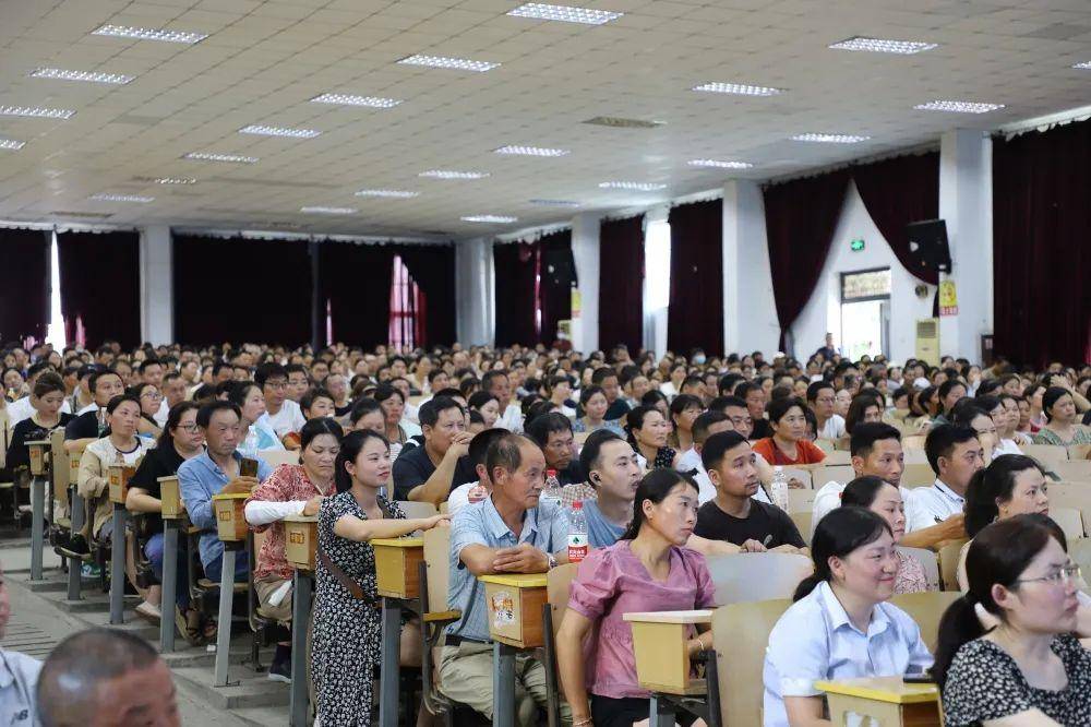 新马高中关工委及早着手高一新生家校共育工作(图7)